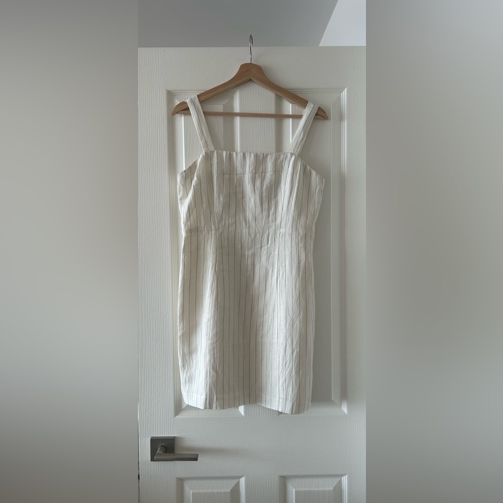 Club Monaco Ivory and Light Gray dress